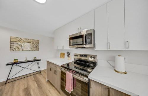 Oneluxstay 3BR Home Near the Beach - Foto 58