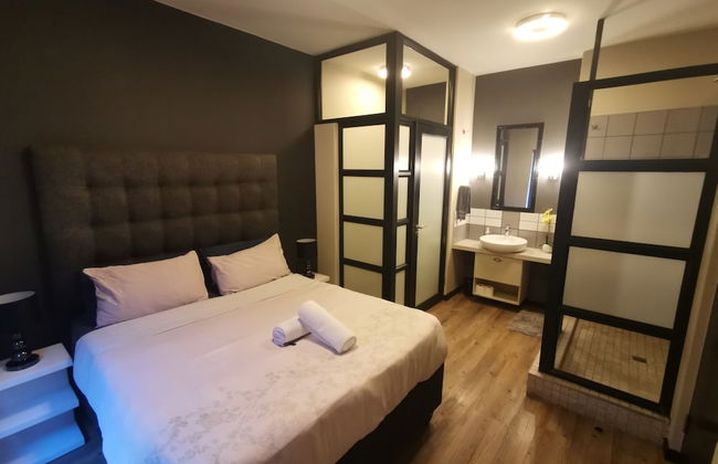 Easy Stay - The Vantage - Photo 3