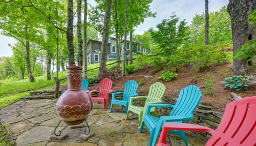 On 22 Acres! Mtn-View Cullowhee Craftsman Retreat - Foto 2