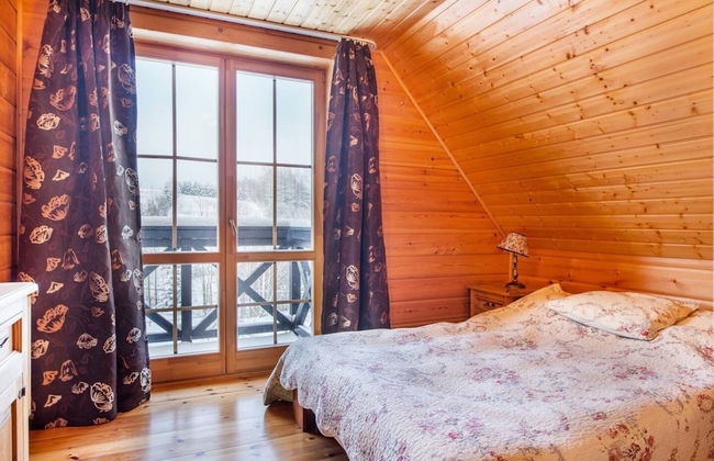 Beautiful Large Villa in Tylmanowa - Photo 2