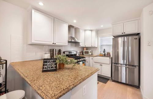 Queen Anne Secret Garden Space Needle & City Skylight View - Foto 17