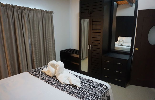 One Bedroom House HHK-19-1 - Photo 2