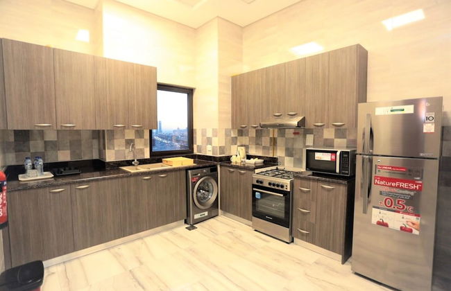 Marbella Luxury 2 Bedrooms Balcony - Photo 13