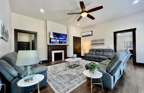 Newly Renovated Historic mansion ☆ 8 Bedrooms - Foto 4