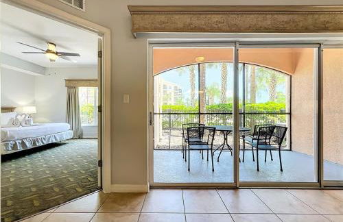 Spacious 3 Bed 3 Bath Luxury Condo 5 min from Disney - Photo 24