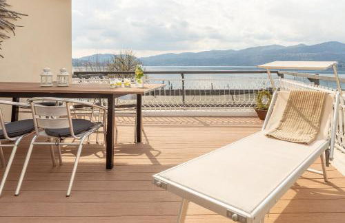 Great Lake View Artist's Apartment - Foto 33