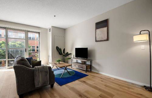 CozySuites Mill District with pool gym #13 - Foto 3