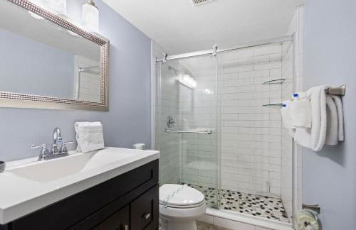 Cabana Beach Club by RVA - Photo 34