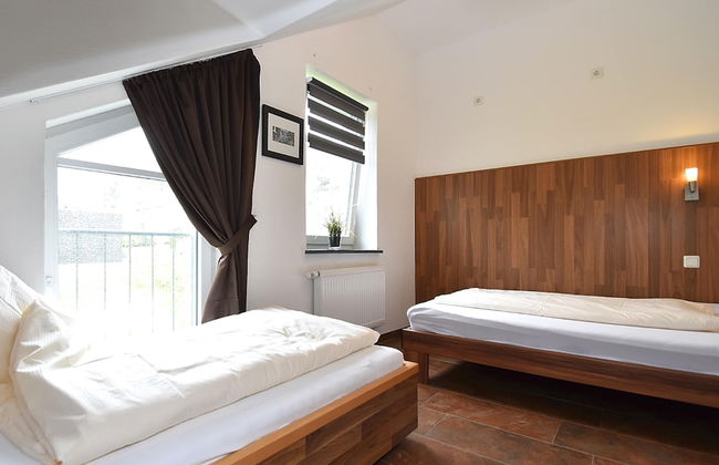 2 Separate Wohnungen mit Balkon an der Skipiste - Photo 2