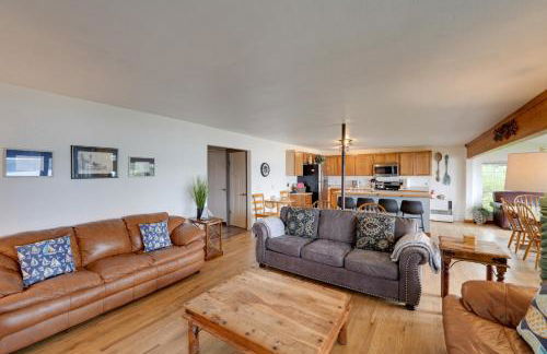 Cozy Beachouse View and Deck, Steps from Skagit Bay - Foto 5