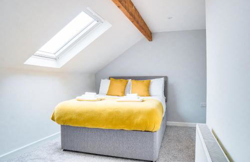 Spacious 4 Bedroom house near Leeds CC - Foto 12