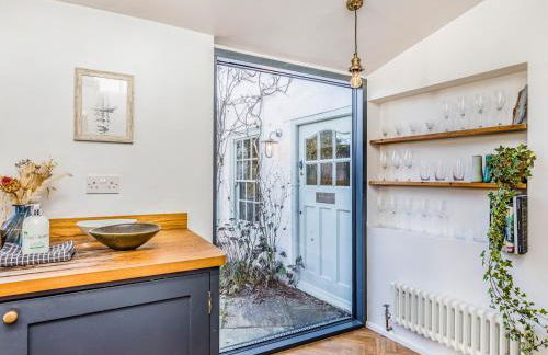 Charming Downland Cottage - Pass the Keys - Foto 45