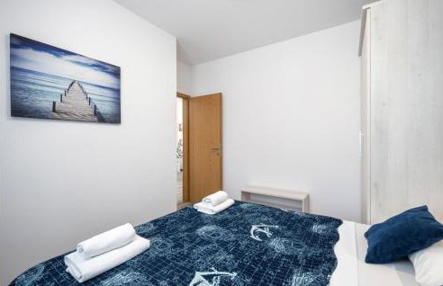 3 Bedroom Nice Home In Kapovci - Foto 26