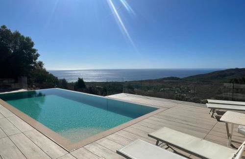 Villa with private pool, amazing sea panorama and private garden - Foto 1