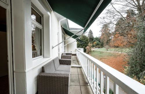 Villa Hedwig - Schwarzwald Apartments mit Thermalbad-Nähe & Balkon mit Bergblick - Foto 24
