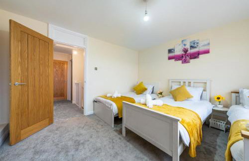 Wilkinsons Home-Free parking, Perfect For Contractors & Weekend getaways, Near London City Airport & Excel - Foto 2