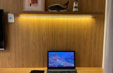 Flat confortável, a 200 metros da praia com estacionamento - Foto 16