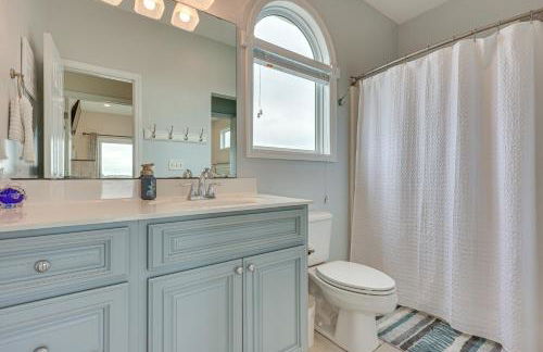 Walk to Surf City Beach Ocean-View Home with Decks! - Photo 12