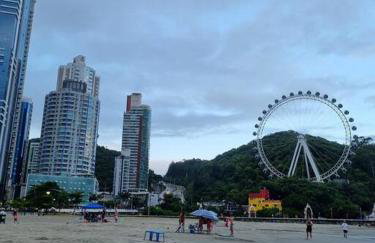 Piscina a beira-mar, tranquilidade e qualidade no melhor de BC - Foto 61