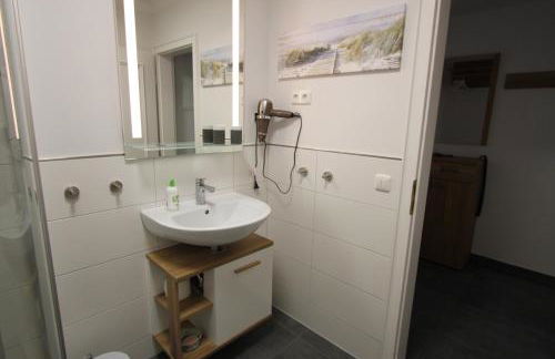 Landhaus am See mit Strandkorb in Scharbeutz - Foto 26