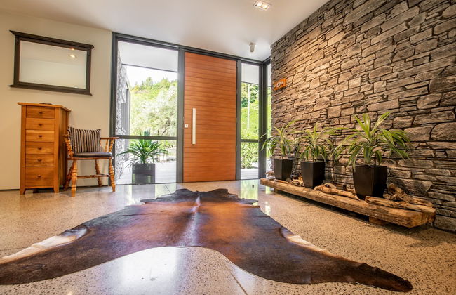 Jewel of Akatarawa - Photo 2