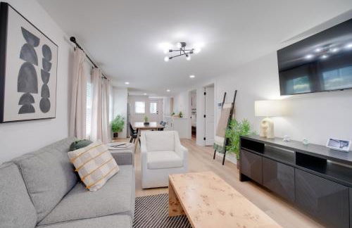 Zen Haven Lakefront Erie Home with Shore Access - Foto 5