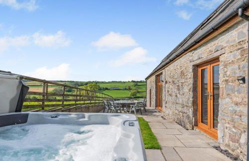 4 Bed in Llangyndeyrn CWRTY - Photo 1