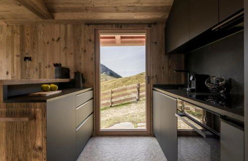 Stay COOPER I DIAMANTIDI Lodge - Modern Mountain Chalet in the Dolomites - Photo 5