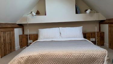 Red Brick House - Photo 4