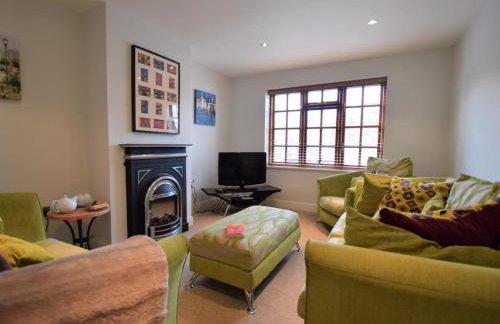 3 Bed in York oc-hh015 - Photo 2