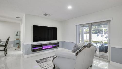 Convenient World Cup HQ 3 Mi to Hard Rock Stadium! - Foto 4