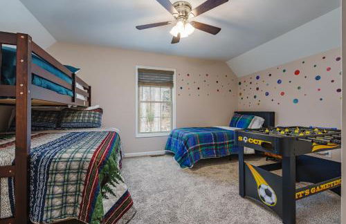 Massanutten resort fun escape at the Woodpecker Chalet - Foto 38