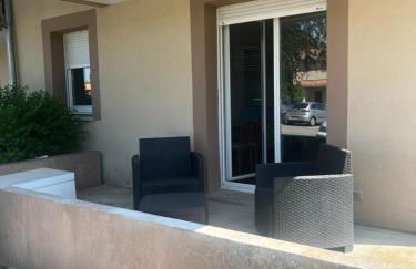 Appartement T2 avec piscine - Foto 6