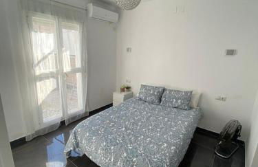 CASA REFORMADA CON TERRAZA/WIFI/AIRE ACONDICIONADO - Foto 12