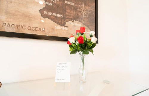 Modern Furnished 1-Bedroom with Free Parking in Koreatown close to DT LA - Foto 10