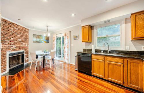 Cozy 3 bedroom and 2 bath Townhouse - Foto 19