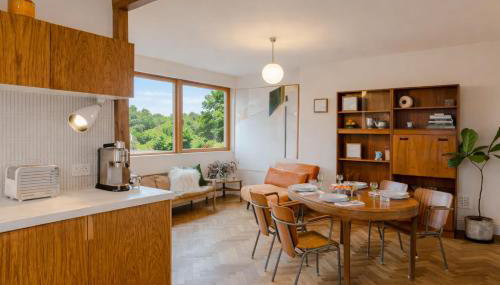 Beautiful 2 Bedroom Roof Top Apartment - Foto 1
