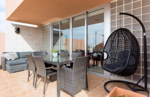 Modern House With Private Swimming Pool - Foto 17