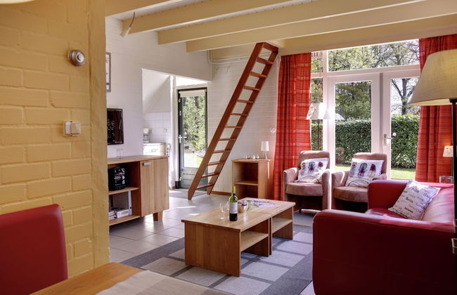 Cozy Holiday Home with Bubble Bath near Zwolle - Foto 6