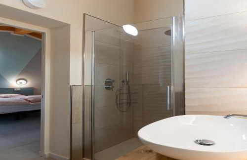 Idyllic cottage next to the beautiful Lake Idro - Foto 69