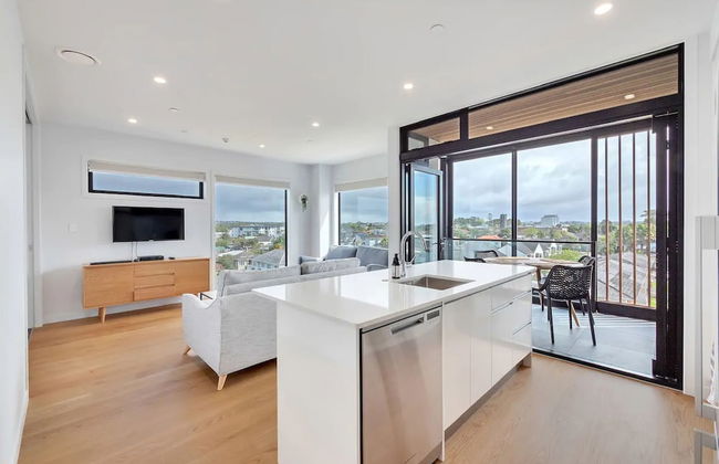 Takapuna Contemporary 2BR with Carpark - Foto 1