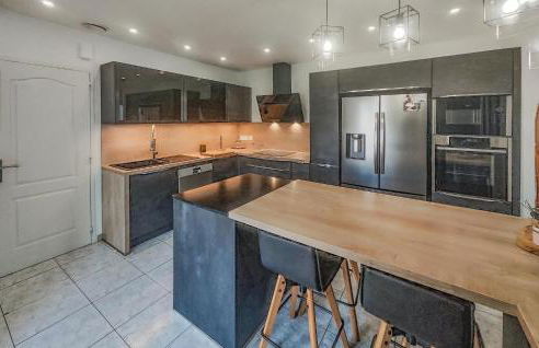 Nice Home In Cessenon Sur Orb - Flh677 - Foto 5