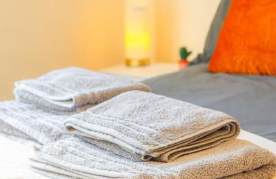 Cosy home in Reading, Berkshire - Photo 2