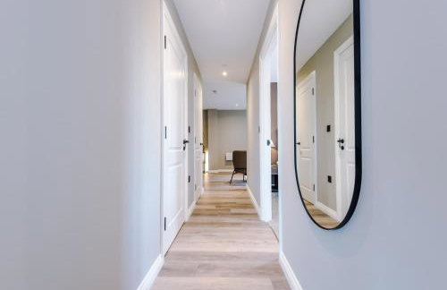 Premium 3 Bed Apartment City Centre - Free Parking - Foto 20