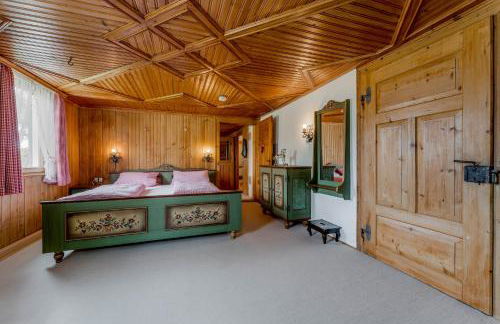 Ferienwohnung Wiesengrün - uriger Hüttenstil - Foto 2