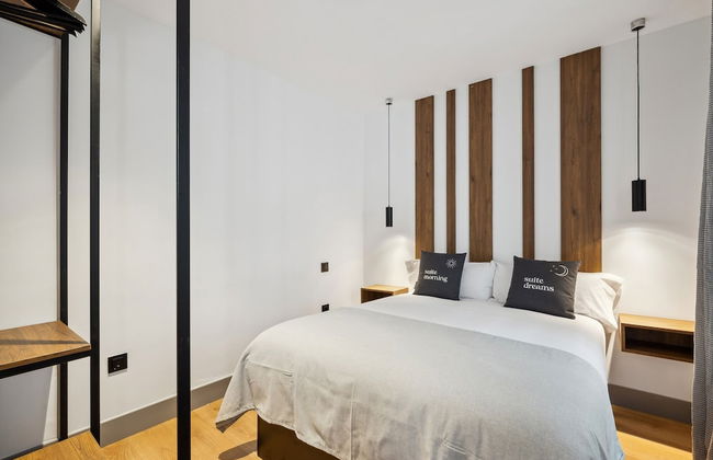 Limehome Madrid Calle de Santa Ana - Photo 17