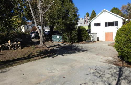 Miners Choice 3 Bedroom on Main St Bonus Rooms Sleeps up to 9 TV WIFI Piano - Foto 74