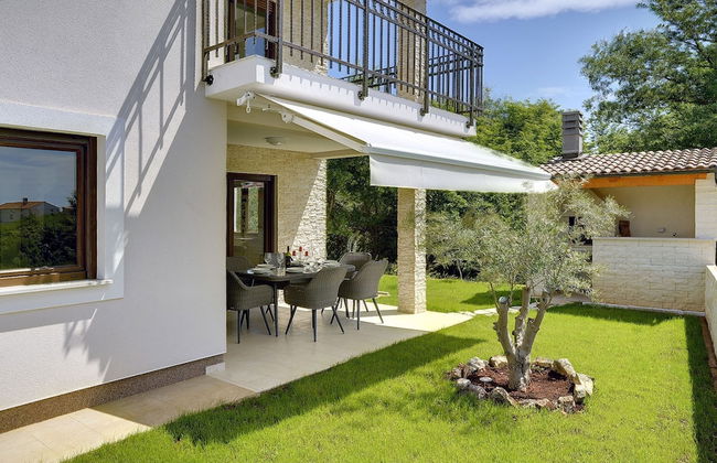 Modern Villa in Marcana With Pool and Terrace - Foto 24