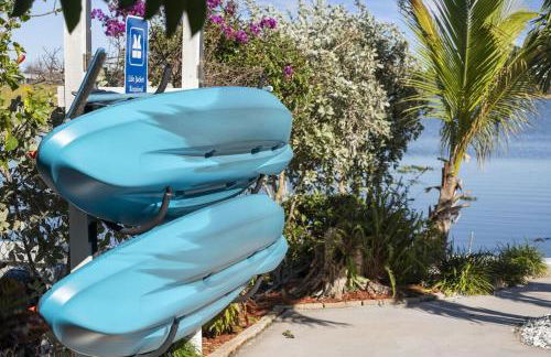 Exquisite Lakefront Pool House Awaits Pool 10 PPL - Foto 67