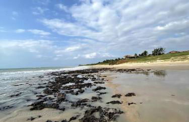 Casa de frente para o mar, pé na areia! - Foto 80